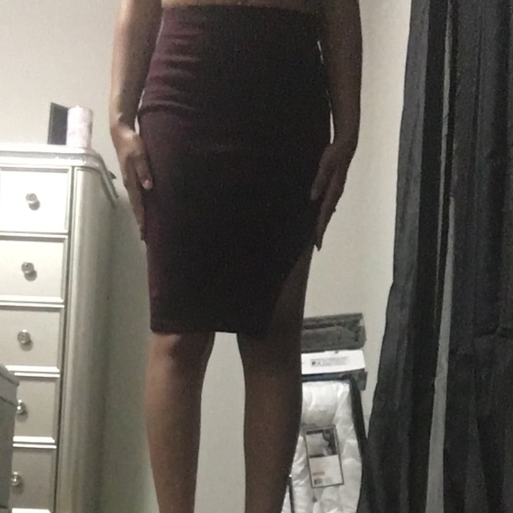 Flirty pencil skirt